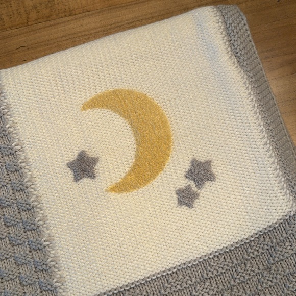 ✨EUC✨ Pottery Barn Hippo Heirloom Stroller Blanket - Picture 9 of 10